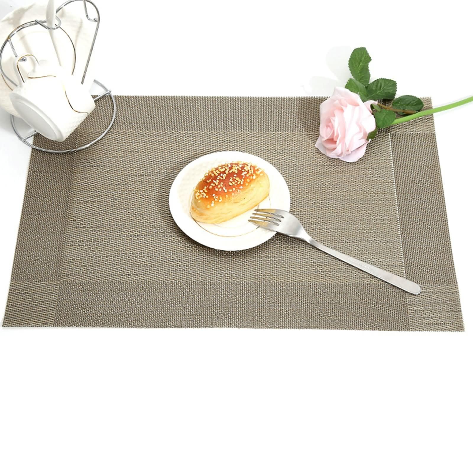 Tovaglietta Colazione Antiscivolo Set 10, 45 x 30 CM Marrone Tovagliette Rettangolare Lavabili Ristorante PVC, Tinta Unita con Rettangolo
