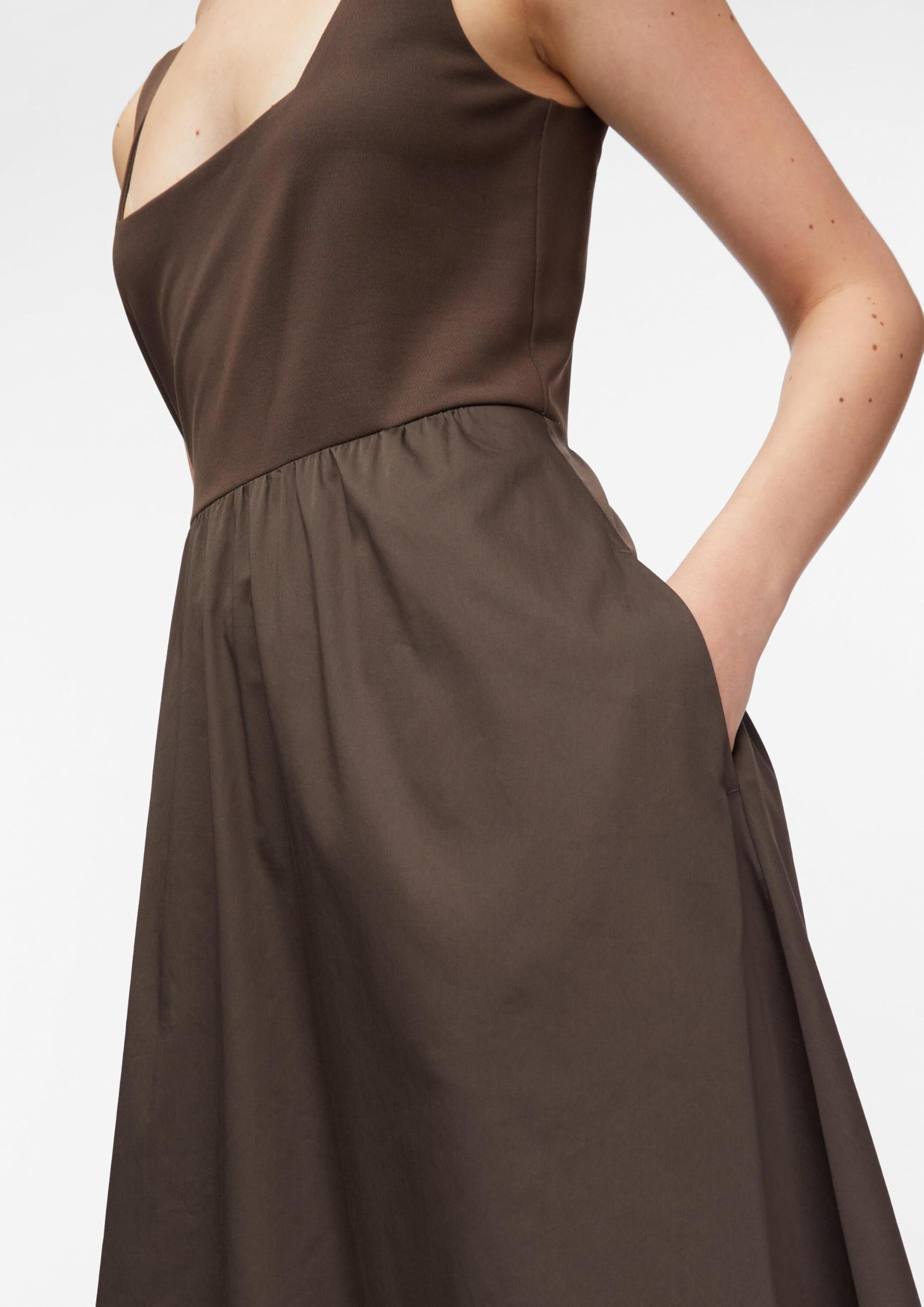Comma Damen 2182683 Kleid (1er Pack)