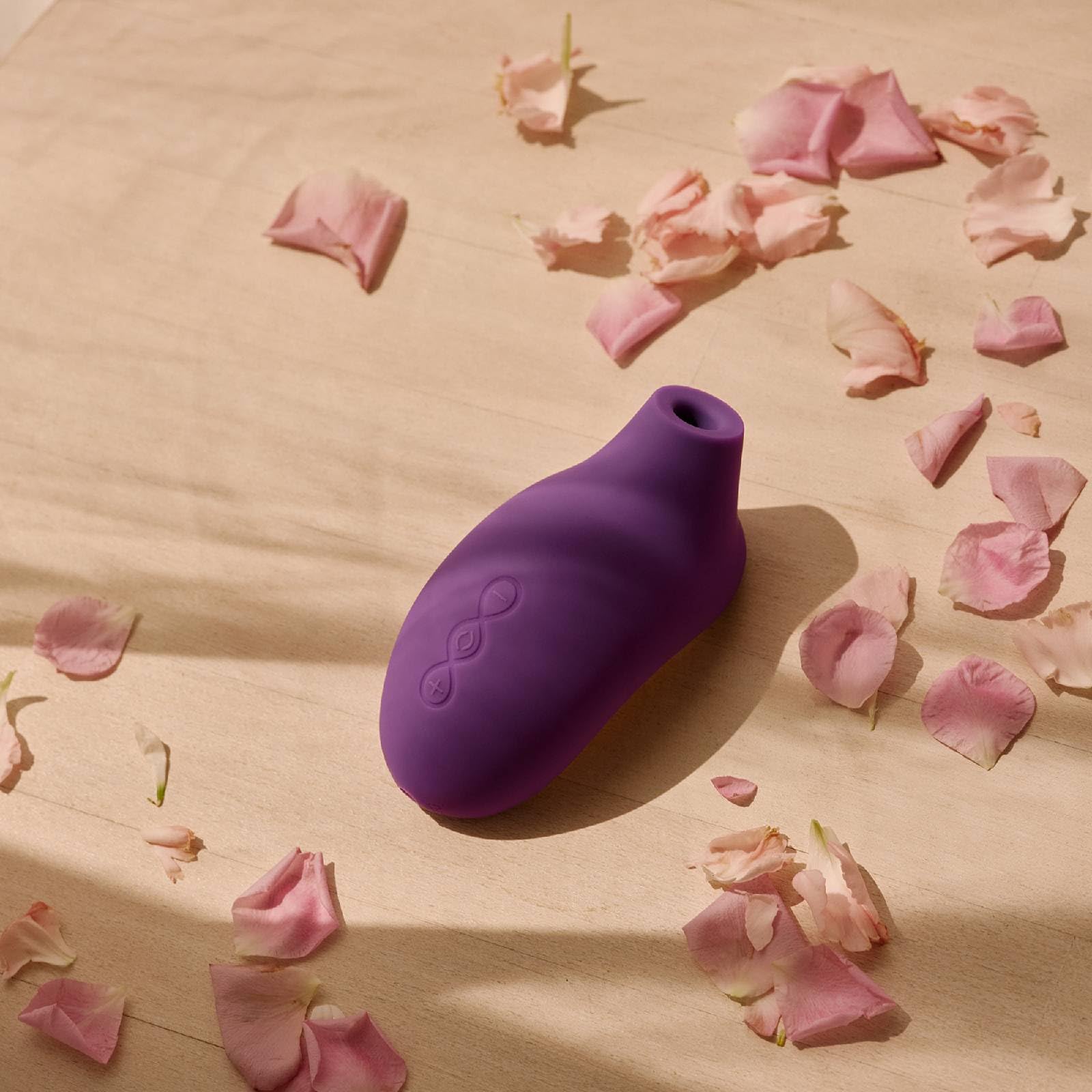 LELO SONA 2 Masajeador con Ondas Sónicas para Mujer, Sumergible y Recargable por USB, es la Ultima Generación de los Mejores Succionadores de Clítoris del Mercado, Purple