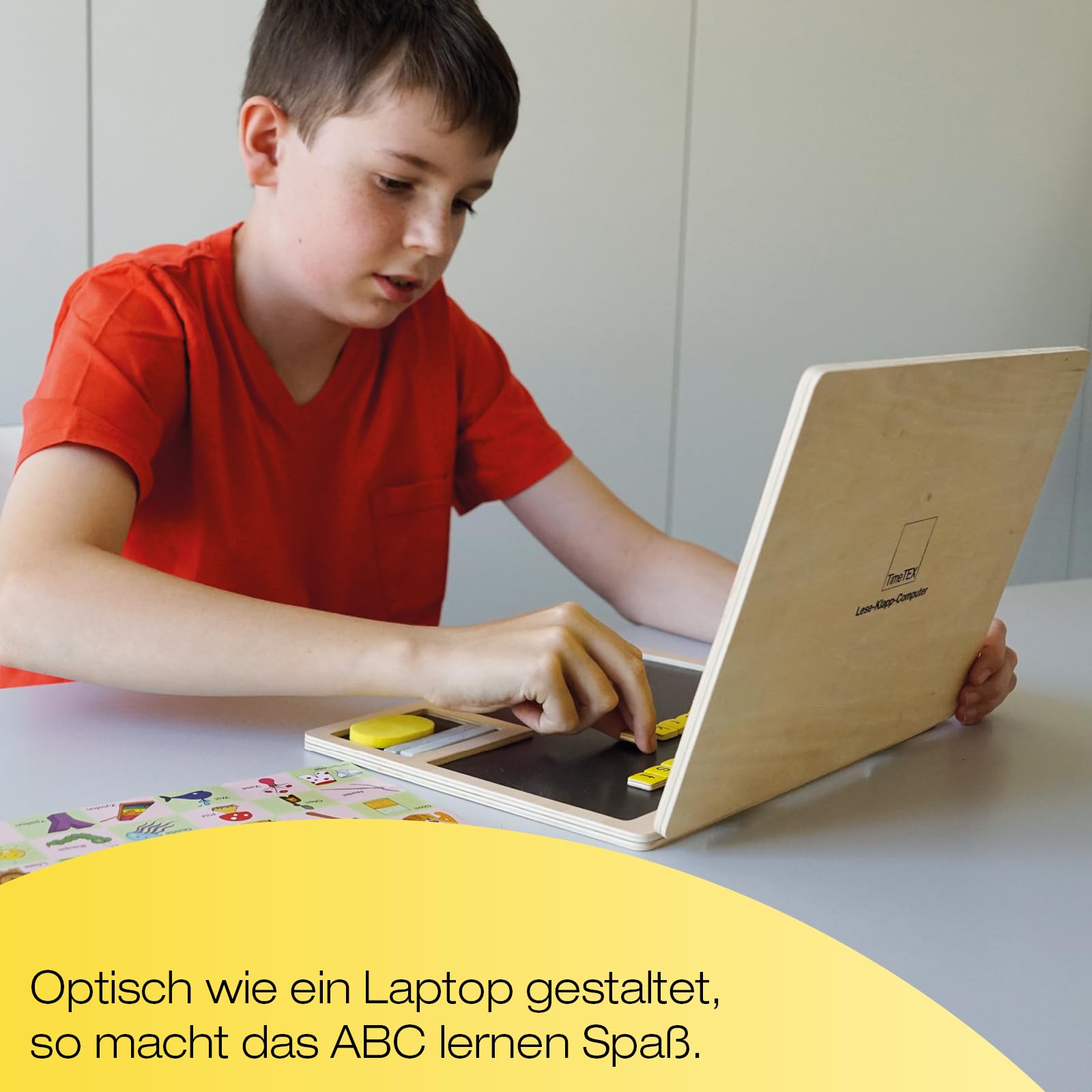 TimeTEX Lese-Klapp-Computer aus Holz, 189-tlg. | ABC Lernspiel, magnetisch mit Tafelfläche & Buchstaben-Steinen | Laptop Spielzeug für Kinder zum Lesen & Schreiben Lernen