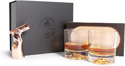 Ember Series - Kit de cóctel ahumado en barril kit de ahumador de cóctel con antorcha 2 vasos de whisky y tabla de madera de barril de whisky