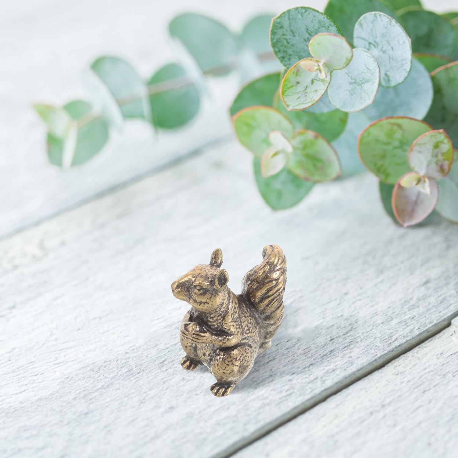 LOGOFUN Vintage Solid Brass Squirrel Sculpture Miniature Desk Decor Animal Figurine Creative Office Tabletop Ornament for Home Decoration - Image 4