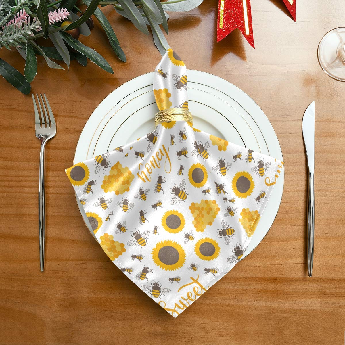 ALAZA Sunflowers Bees Honey Sweet Cloth Napkins Dinner Napkins Set of 4,Reusable Table Napkins Washable Polyester Fabric for Cocktail Party Holiday Wedding Home Decorative