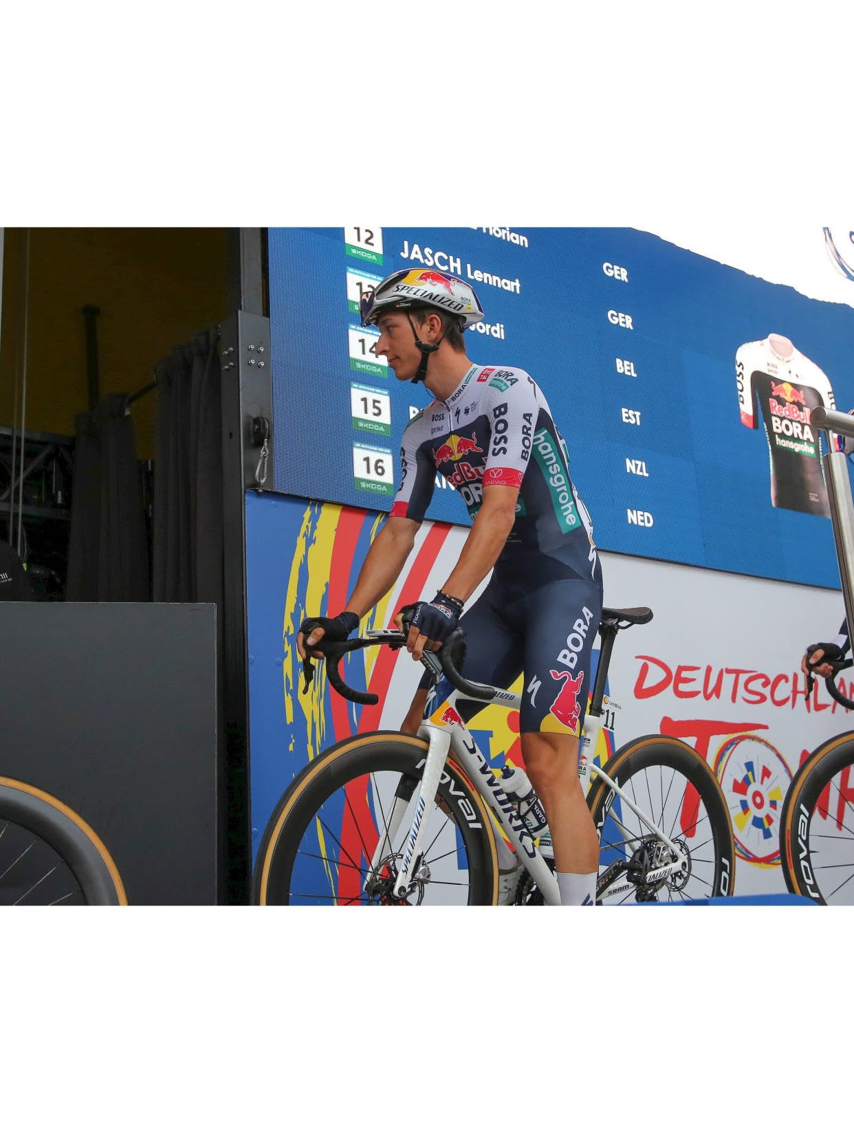 Aufbruch im Peloton: Biografie über Florian Lipowitz. Komplett in Farbe