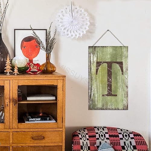 Vista 189 de Letrero colgante de madera con letra J, letrero de madera para decoración del hogar, 26 letras del alfabeto de metal, placa de madera, decoración