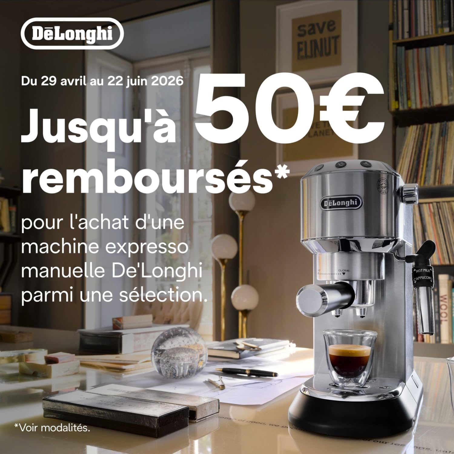 De’Longhi Dedica Style - Perfetto Machine à Expresso Compacte, Mousseur de Lait Manuel pour Expresso et Cappuccino, Compatible Dosettes ESE, Panneau de Commande à Boutons,Largeur 15cm,Bleue(EC685.BL)