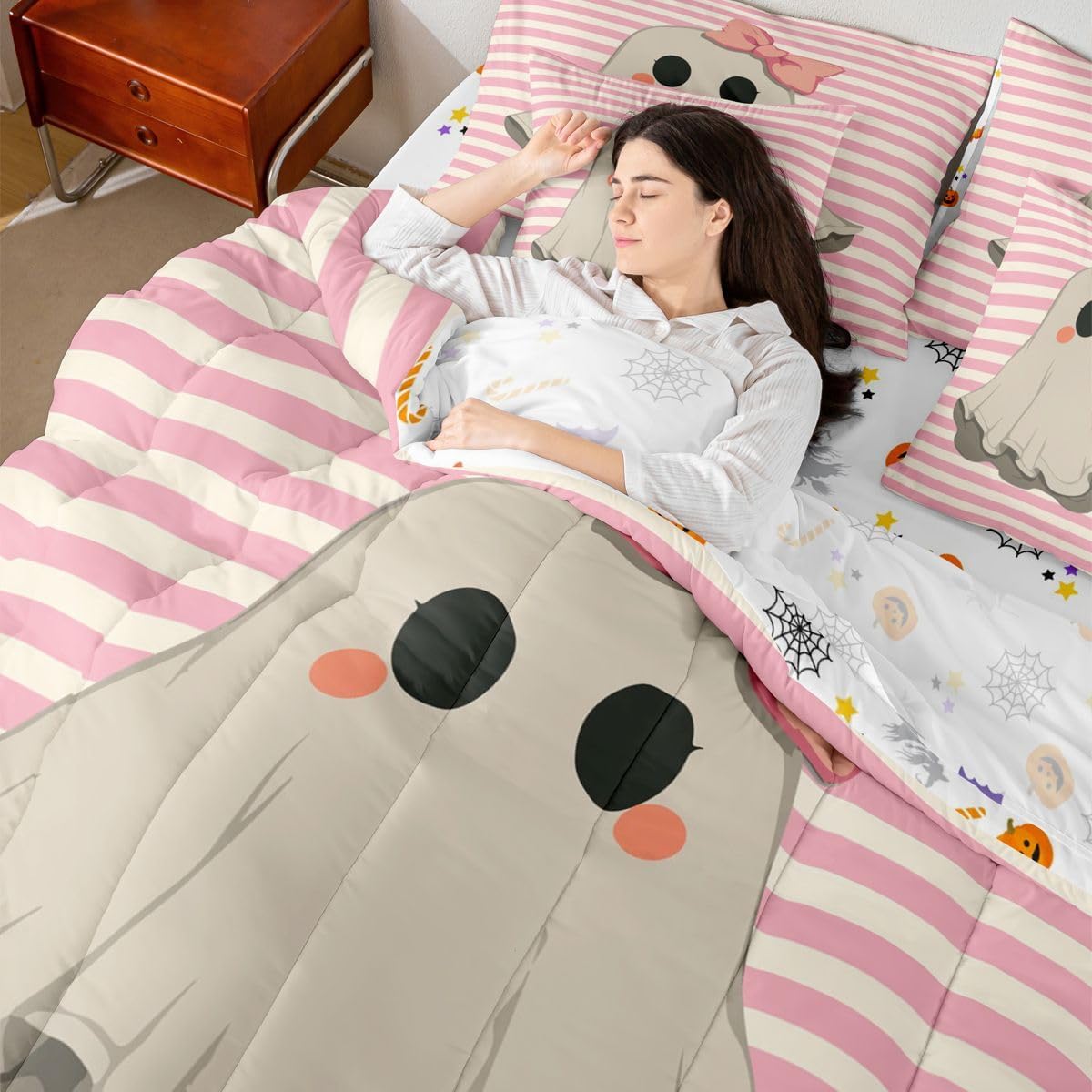 Feelyou Kids Pink Halloween Comforter Set King Size 7 Pieces Comforters Friendly Cartoon Ghost Bedding Set Stripes Lines Bed in a Bag with Comforter, Sheets, Pillowcases & Cushion Covers