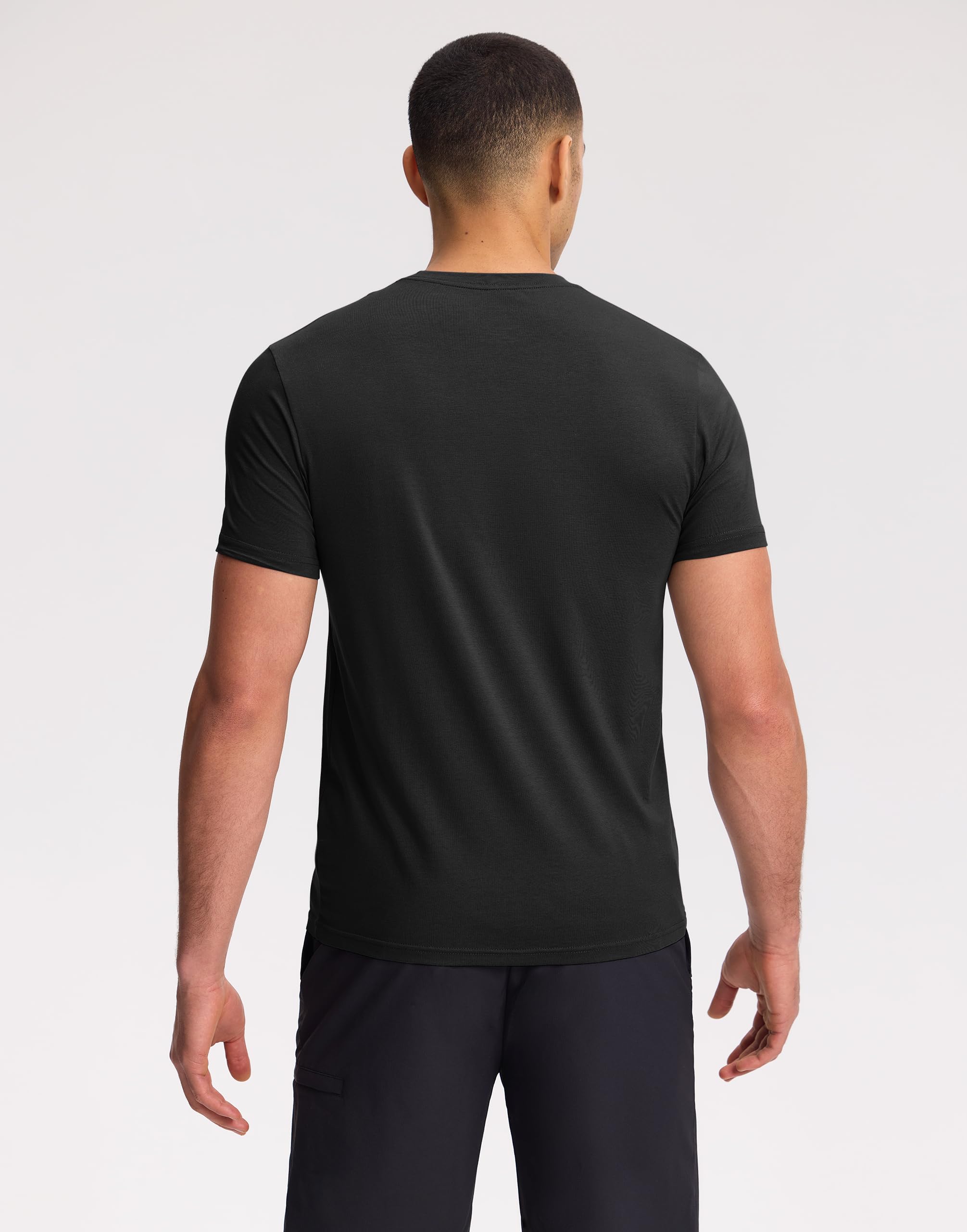 Pioneer Camp Camiseta de bambú para hombre, ultrasuave, color blanco, monocromo, camiseta para hombre, cuello redondo refrescante, camiseta básica casual