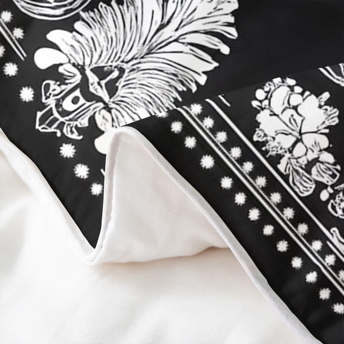 Castle Fairy White Damask 100% Cotton Duvet Cover Set Crown and Lace Floral Print Comforter Cover Set for Kids Bedroom Vintage Gothic Boho Plaid Black Bedding Comforter Cover Queen Size 3pcs