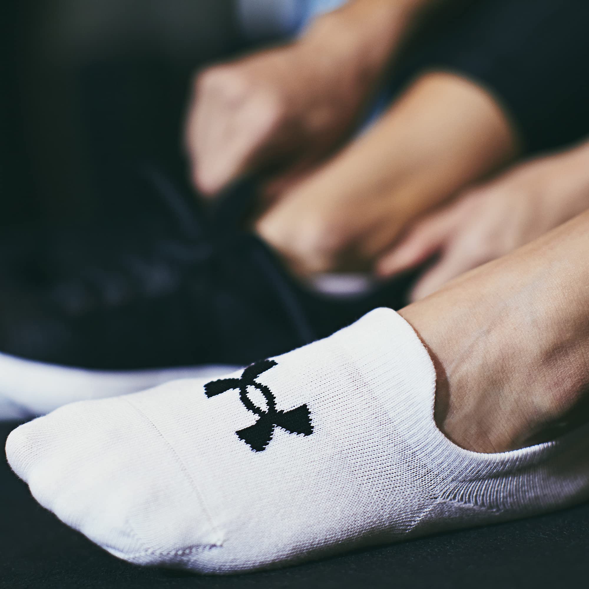 Under Armour Essential Ultra Low Tab Socks, 6-pairs Calcetines Niñas (Pack de 6)