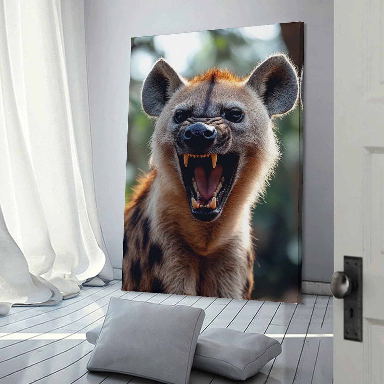 Junmoney Snarling Hyena Portrait Canvas Wall Picture 12x18inch(30x45cm), for Contemporary Homes, Apartments Or Offices, Wall Decor with Flexible Room Appeal