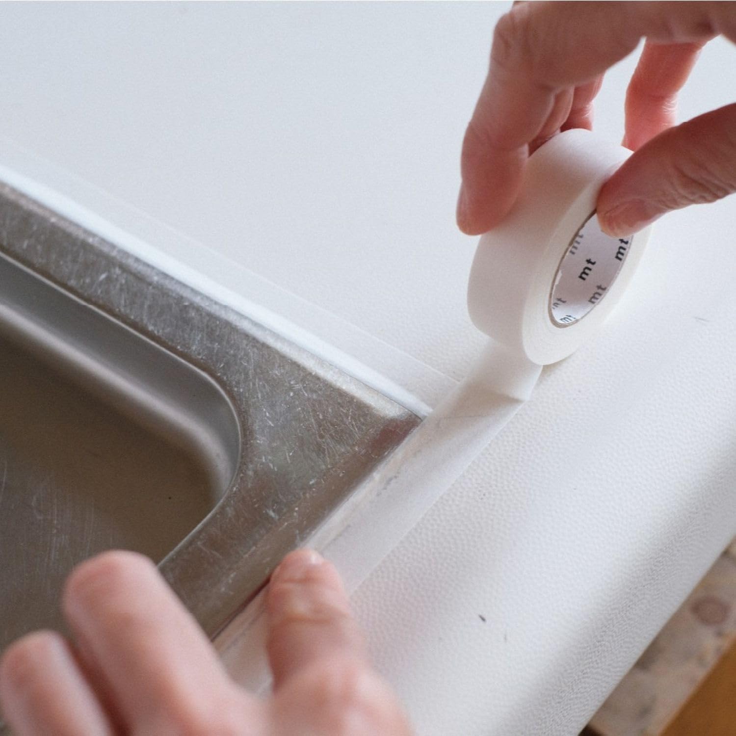 [Amazon.co.jp Limited] mt Mildew Stain Prevention Tape, White, 0.6 inch (15 mm) Wide, 3-Roll Pack, Mildew Prevention, Masking Tape, Wide (Waterproof/Stain Prevention), Bathroom, Kitchen, Sash, Kamoi :