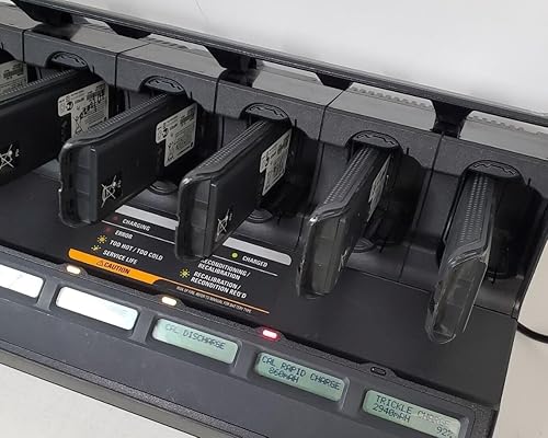 Miniatura 2 de Motorola NNTN7073B - NNTN8844A Motorola IMPRES APX Cargador multiunidad con pantalla