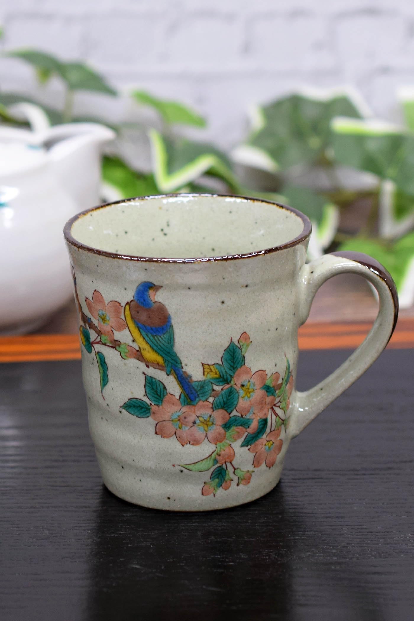 Kutani Ware Coffee Mug Colored Flower and Bird 9oz Ceramic Gift Box Japan