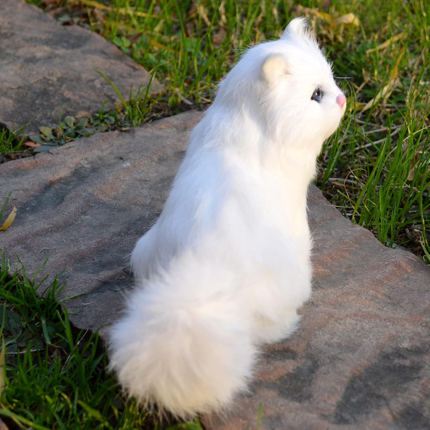 Realistic Simulation Small Furry White Persian Cat Figurine - Home Office Shelf Car Decoration Kitty Stuffed Animal Kitten Replica with Synthetic Fur, Photo Props Collectible Gift - Image 9