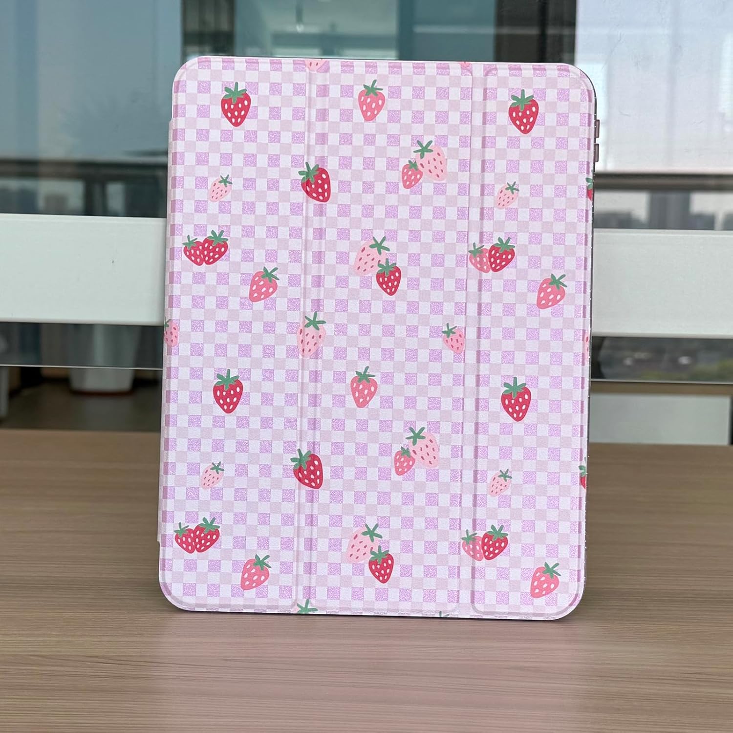 Batianda Glitter Case for iPad Air 13-inch M4/M3/M2 (2026/2025/2024) Built-in Pencil Holder - Cute Aesthetic Trifold Cover with Silky Pearl-Sheen Shockproof Clear Sparkle Back, Strawberry Gingham