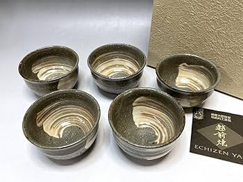 Ｔ１３３　茶碗　『越前焼』『椿窯　五島哲』　共箱　抹茶碗　茶道具 T133 茶碗 『越前焼』『椿窯 五島哲』 共箱 抹茶碗 茶道具