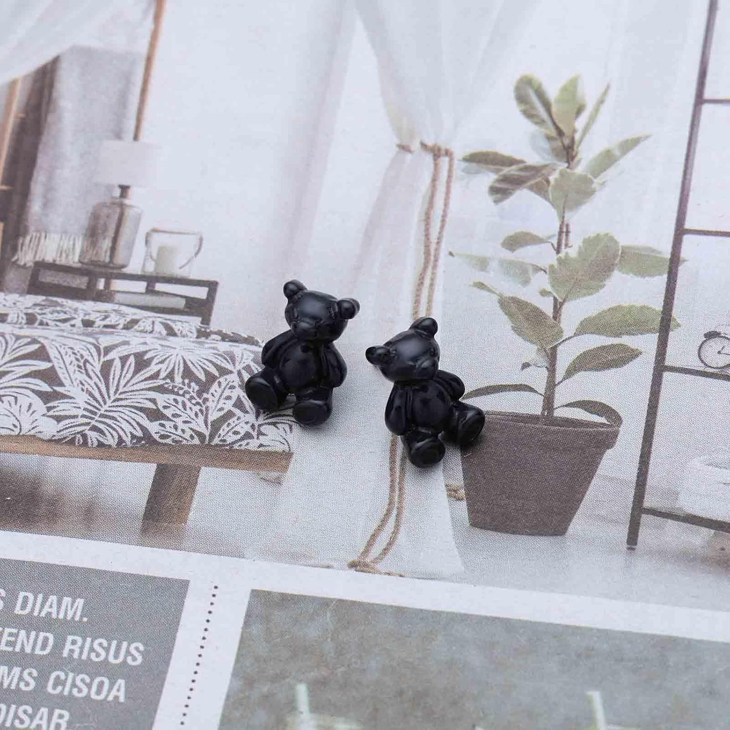 Andelaisi Boho Blue Resin Bear Earrings Vintage Gummy Bear Earrings Blue Cartoon Bear Stud Earrings Personalized Teddy Bear Statement Earrings Jewelry for Women - Image 3