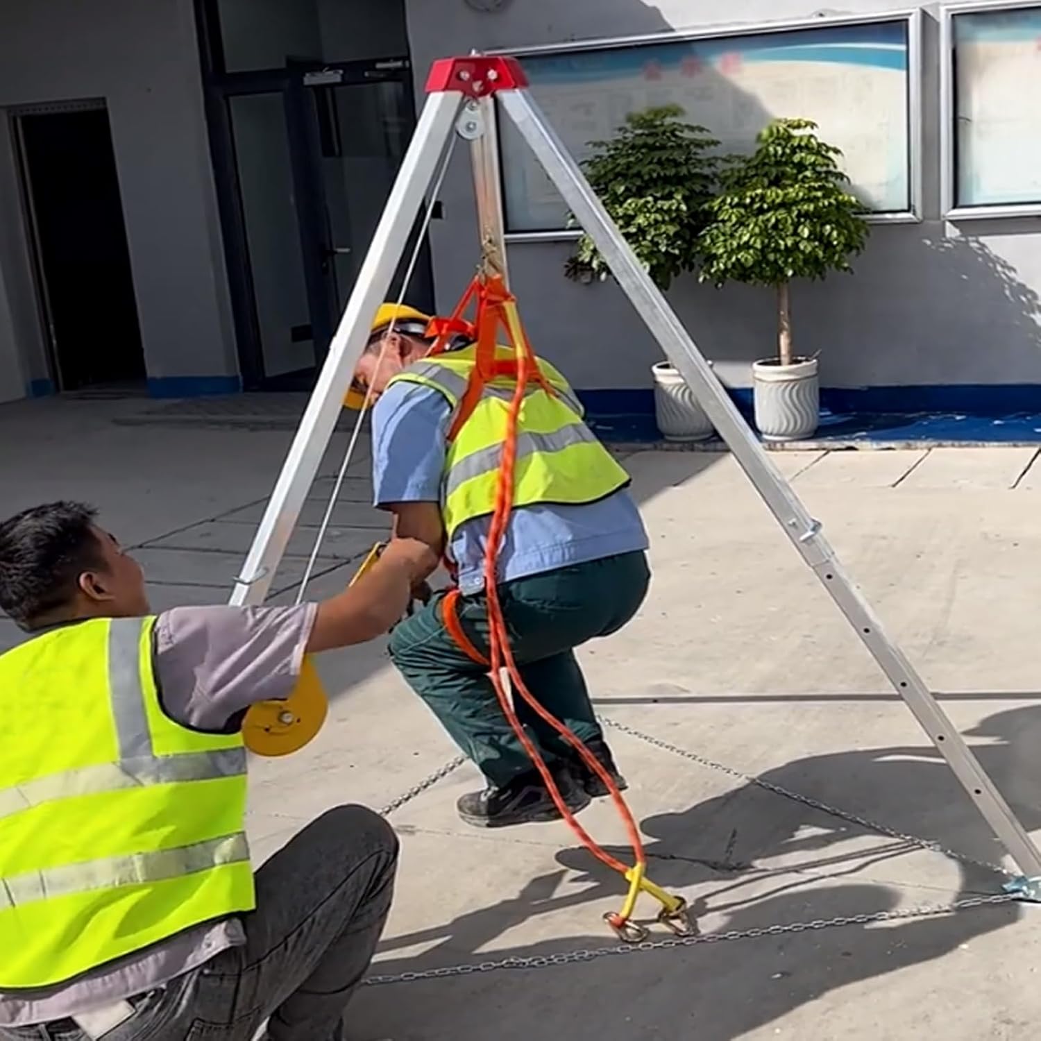 Heavy Duty Aluminum Tripod Rescue Equipment - Adjustable Fall Protection Stand for Sewer Wells & Pipelines, 1200LBS Winch, Includes Leg Bracket & Cable for Safety