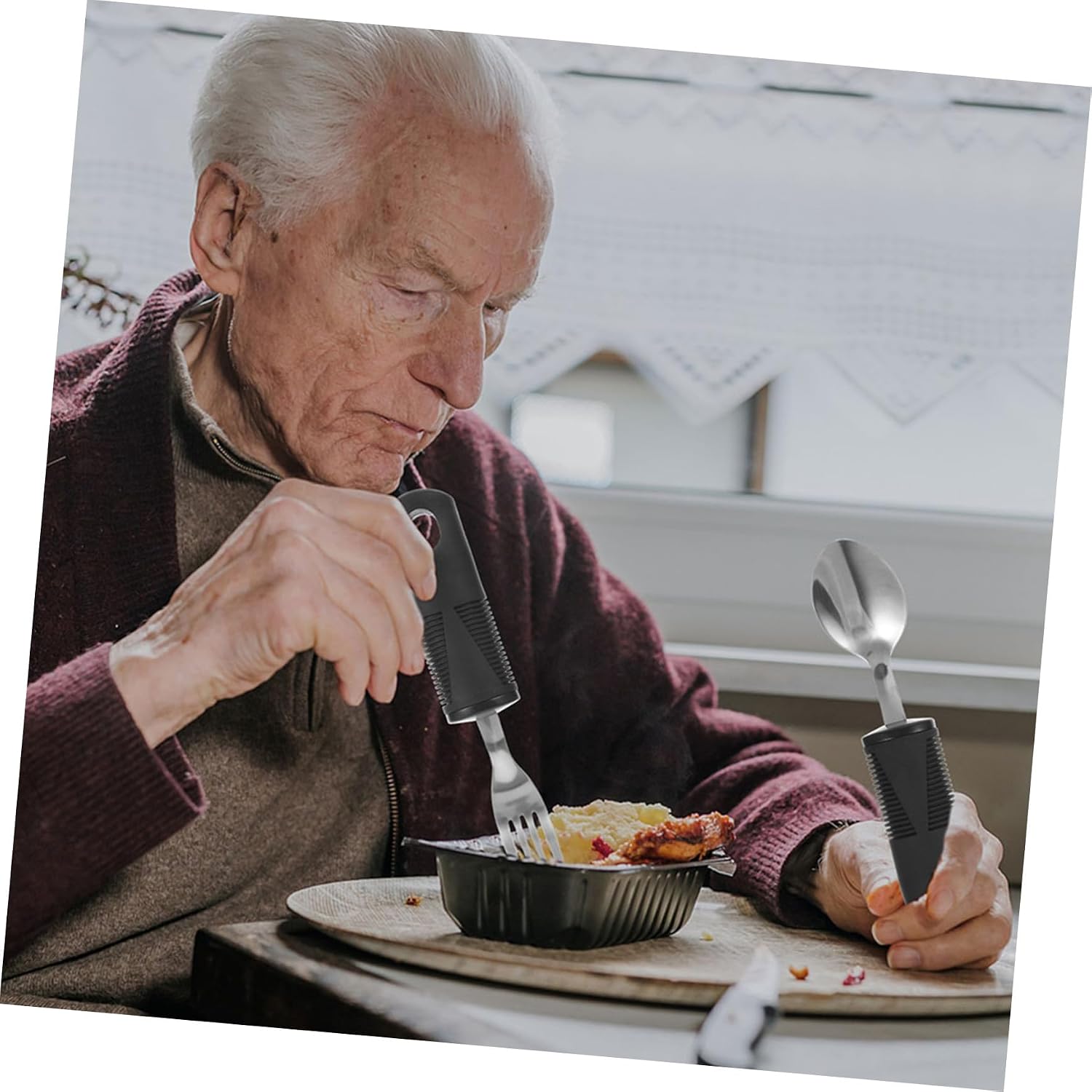 VICASKY 1Set Tremor Resistant Adaptive Utensil Set Portable Non Slip Tableware for and Elderly Stainless Steel Easy to Clean and Use for Seniors