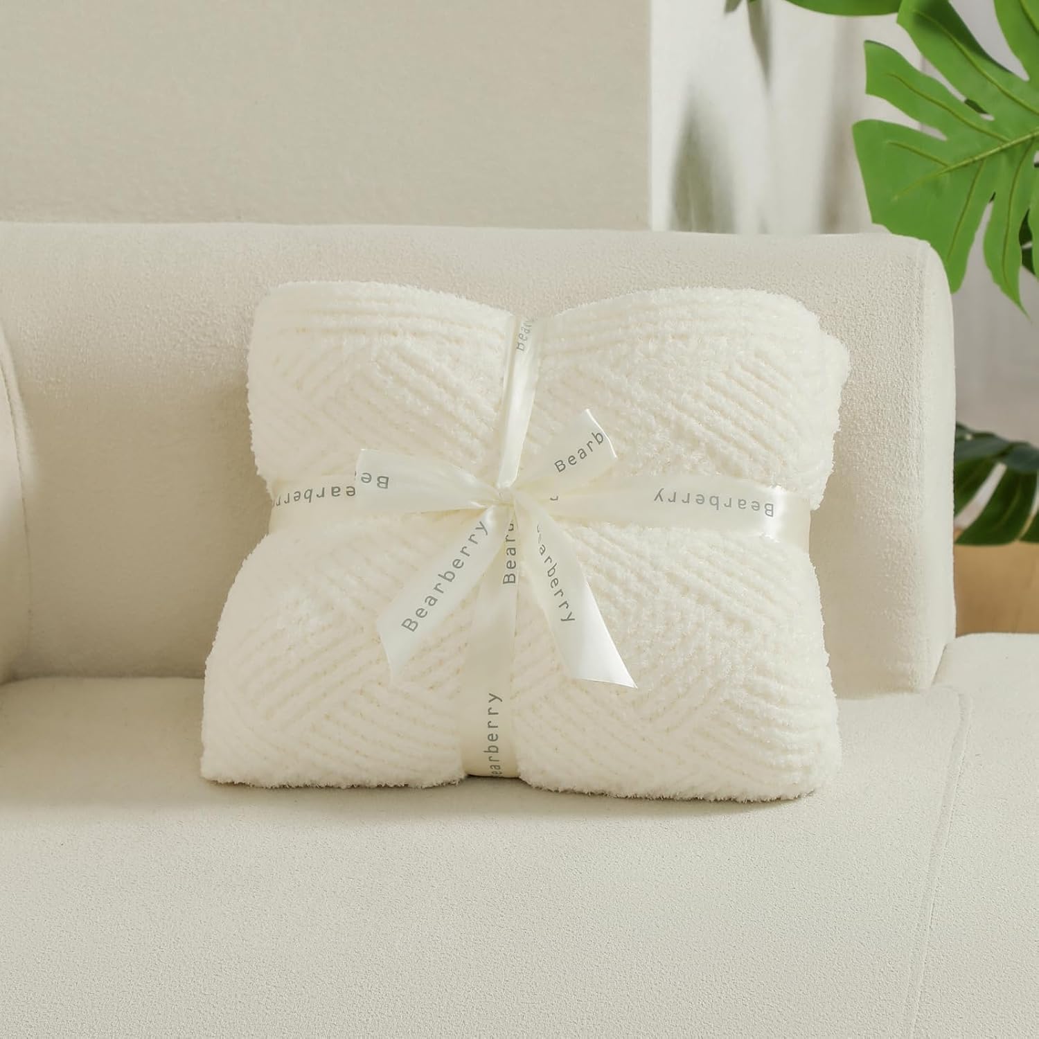 bearberry Super Soft & Fuzzy Minky Throw Blanket Lightweight All-Season - Diamond Stitch Plush Fleece for Couch, Bed, Sofa | Machine Washable Cozy Gift for Women, Men, Home(Cream, 50”x60”)