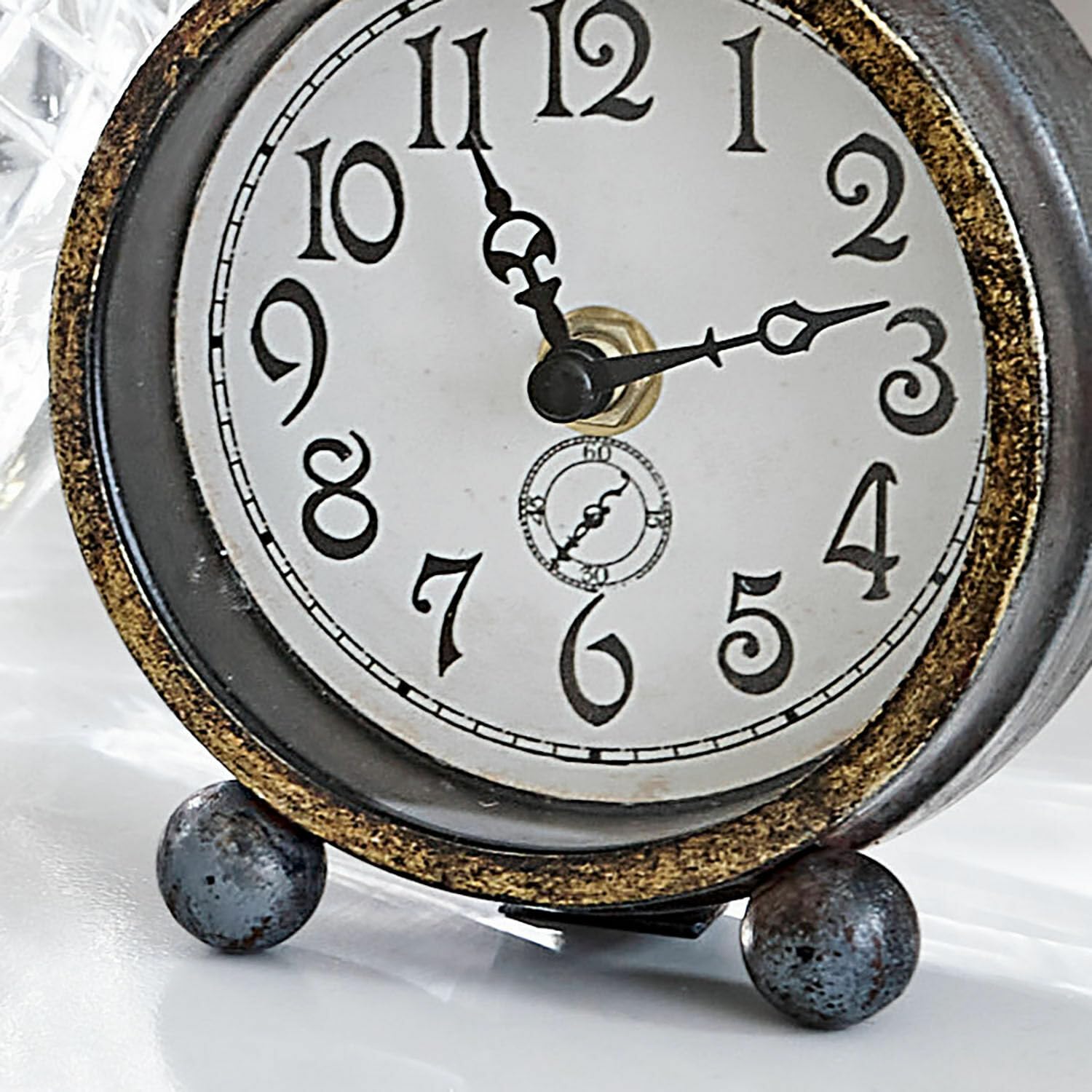Loberon Borvin Orologio - Nostalgia allo Stato Puro - Ferro con Finitura Anticata, Nero Antico