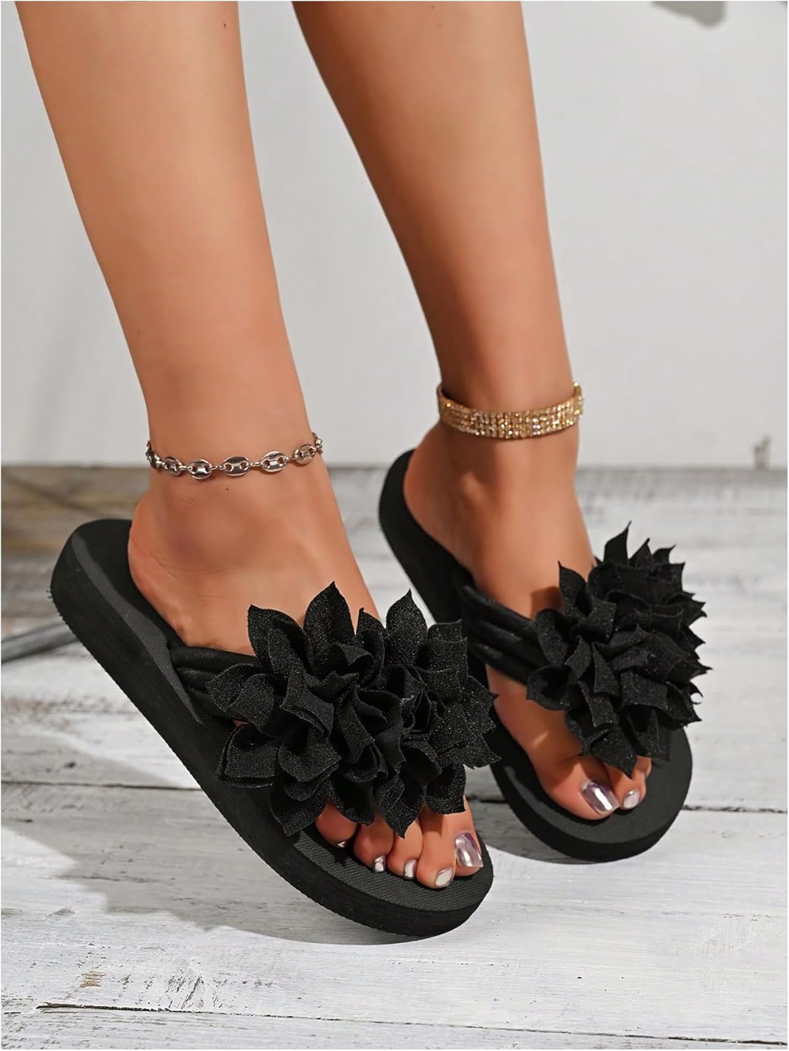 GORGLITTER Women's Beach Bow Flat Sandals Flip Flops Cute Trendy Vacation Round Open Toe Thong Slide Sandals Shoes Fashion 2026 - Image 3