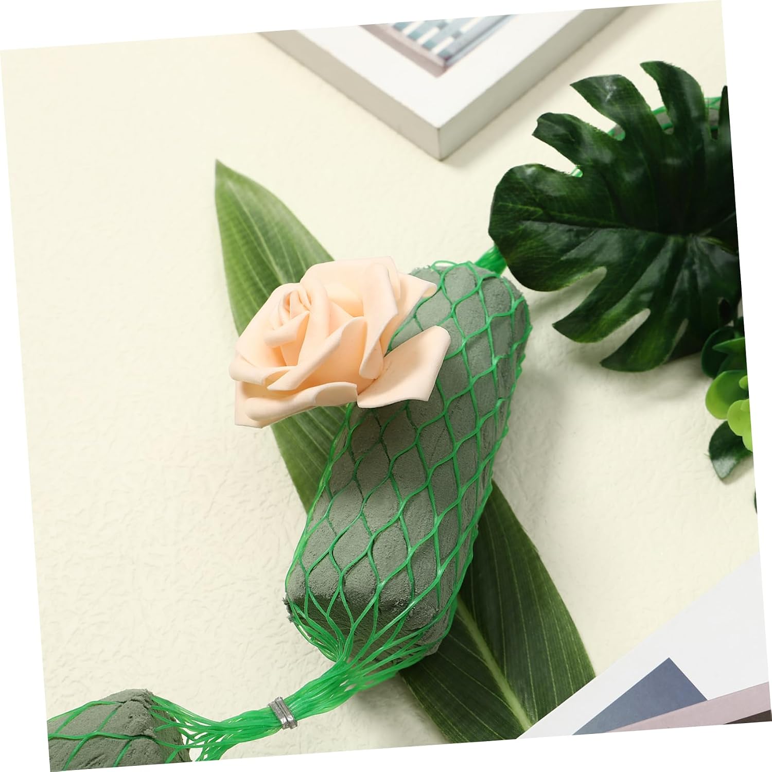 14PCS Floral Foam Blocks for Fresh and Artificial Flowers - Sausage Shape Flower Arrangement Tool Set Floral Craft Dry Foam Bricks Flower Absorption Holder for Wedding Flower Holder Arch Door