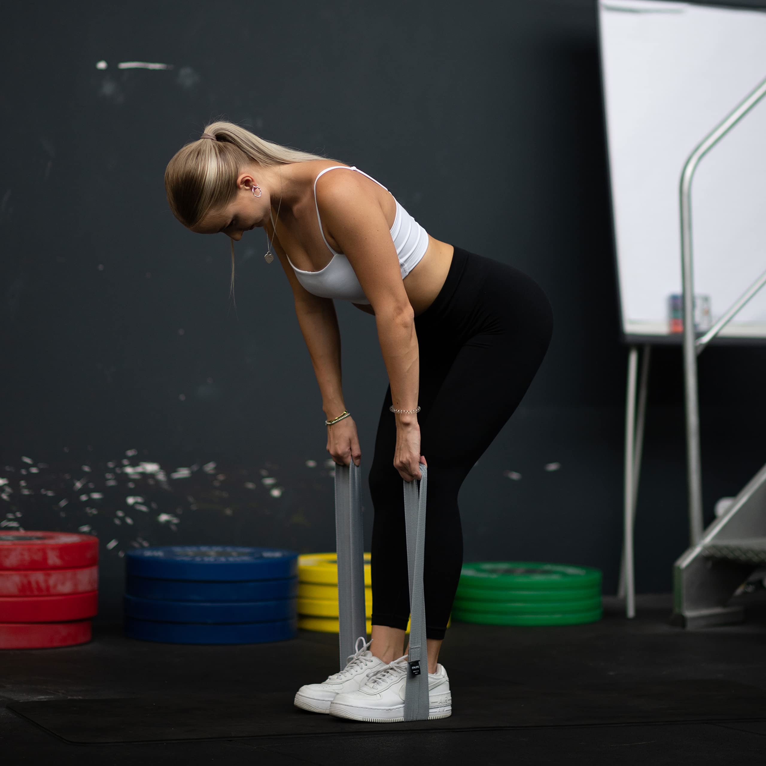 ATHLETIC AESTHETICS Premium Resistance Bands/Widerstandsbänder mit Stoff [ Als Fitnessband und Fitnessbänder Set + Tasche und Videokurs] Fitness Band z.B. als Klimmzughilfe für Damen & Herren