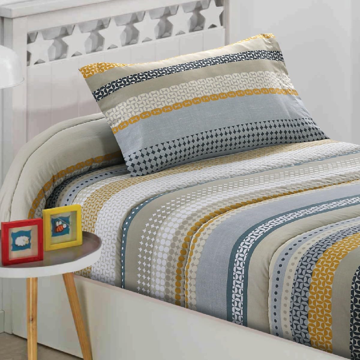 DHESTIA HOME Edredon Ajustable Relleno 350 Gr Tejido Algodón y Poliéster Karima Color Único Talla Cama 105