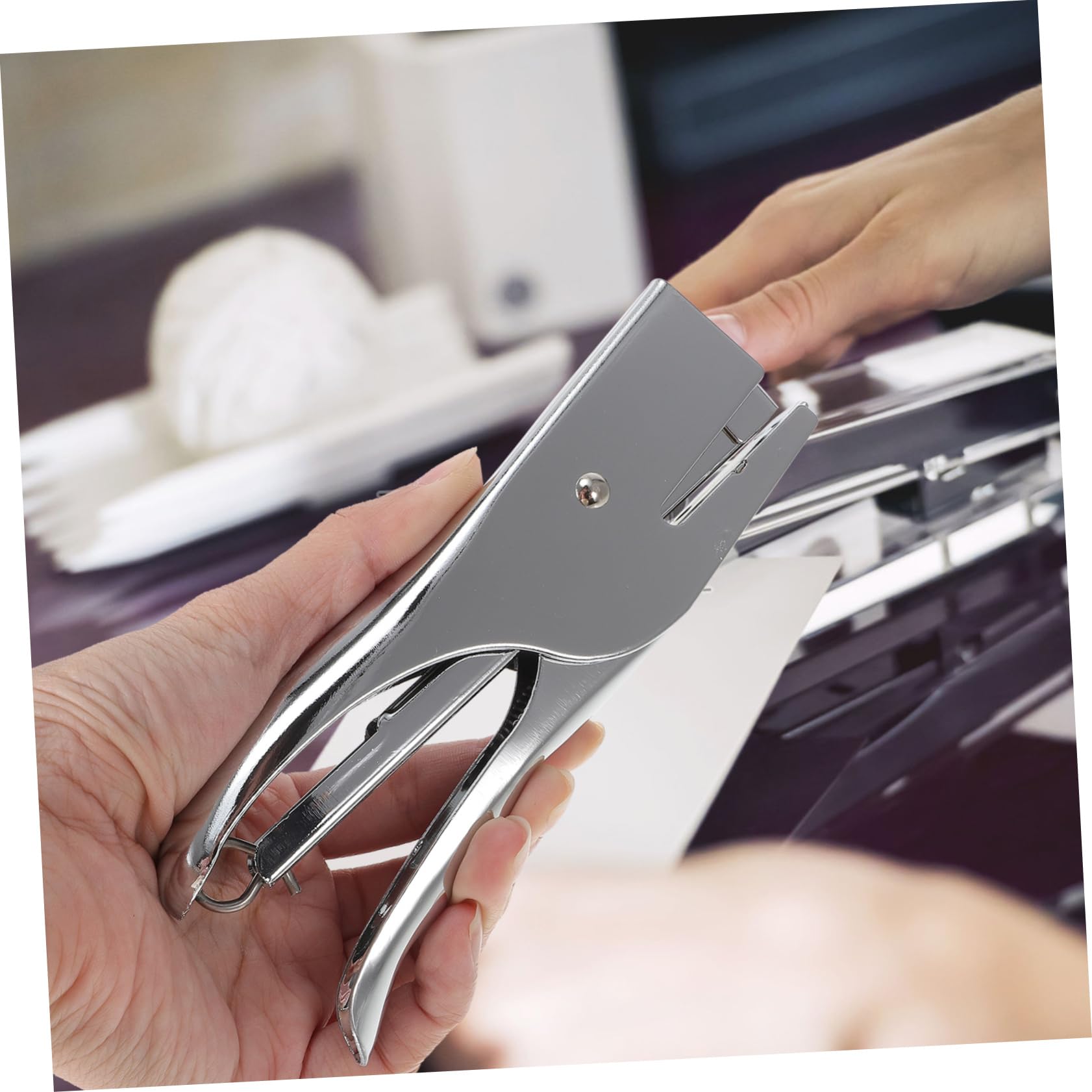4pezzi Cucitrice Pinza Ergonomica Metallo Per Ufficio Design Senza Ingranaggi Facile Da Usare Risparmio Di Fatica Colore Argento Senza Punti