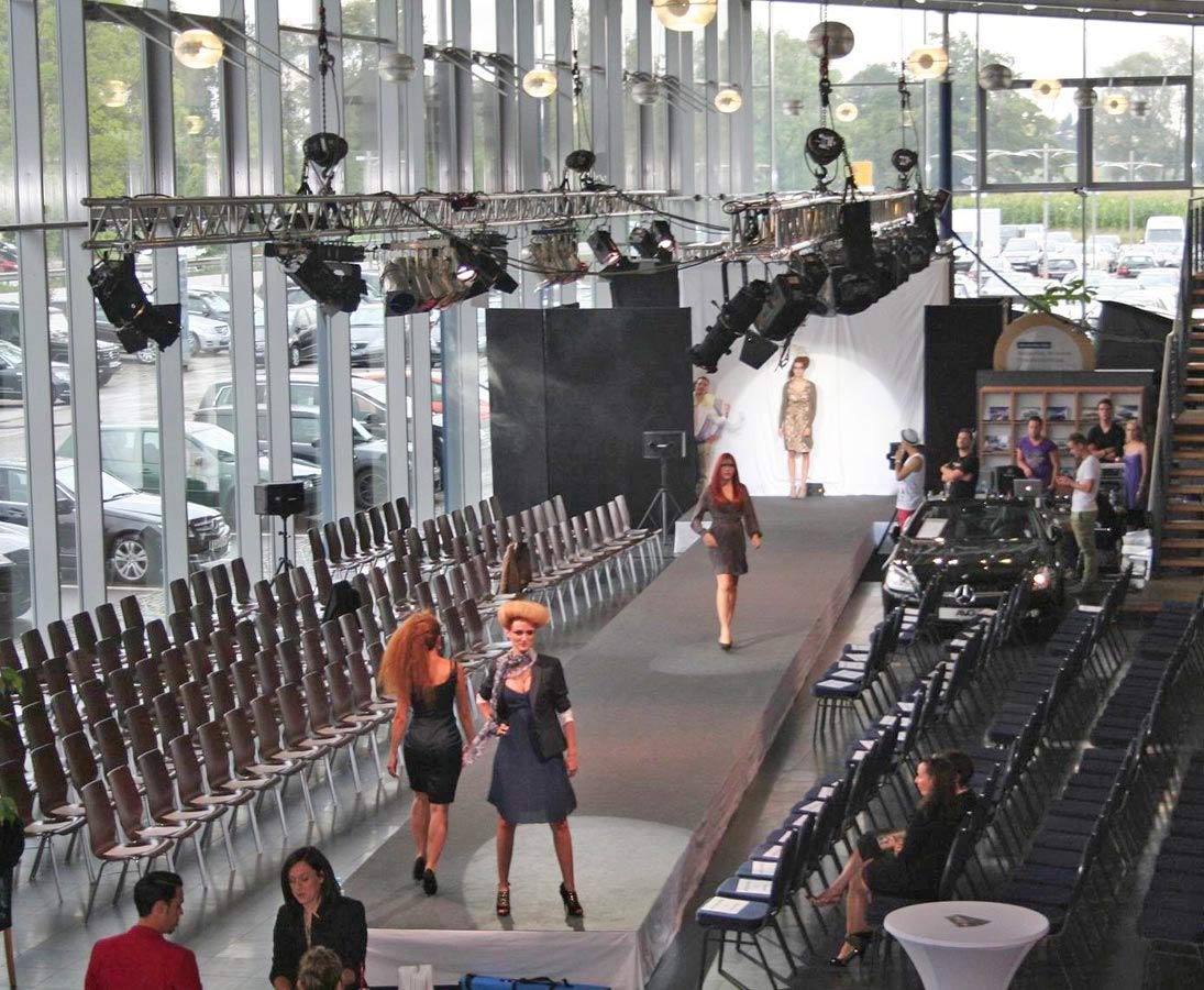 Alu System Trussing AST, Traverse 4 Punkt, Messestand Truss T290-4, Länge 400cm