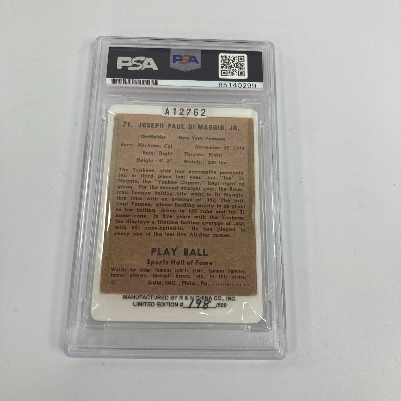 1941 Play Ball Joe Dimaggio Signed Porcelain Baseball Card PSA DNA