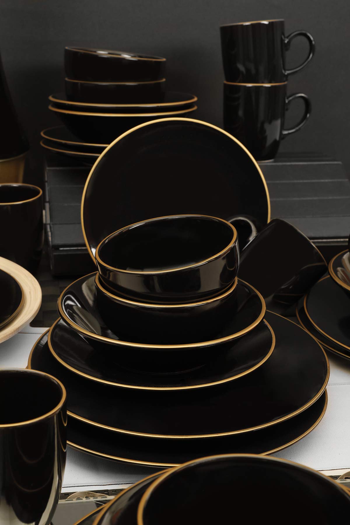 Keramika Ege Siyah Gold Yemek Takımı 30 Parça 6 Kişilik