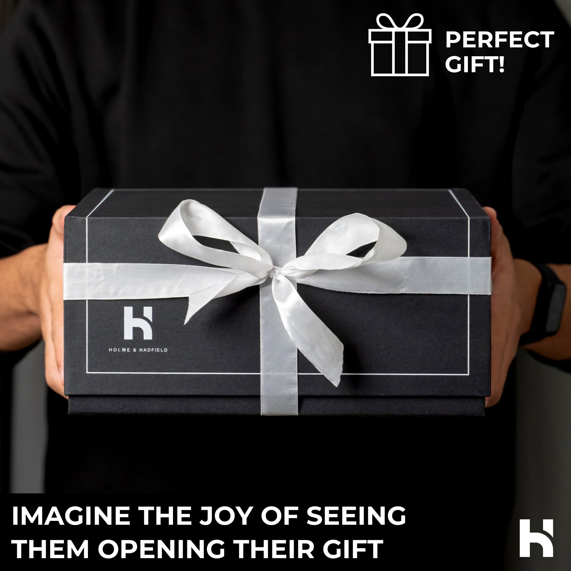 Holme & Hadfield Nightstand Organizer For Men - Unique Birthday Gift - Wood Phone Docking Station to Charge Your Phone Earbuds - Wood Charging Station with Lined Tray Drawer - Mens Docking Station