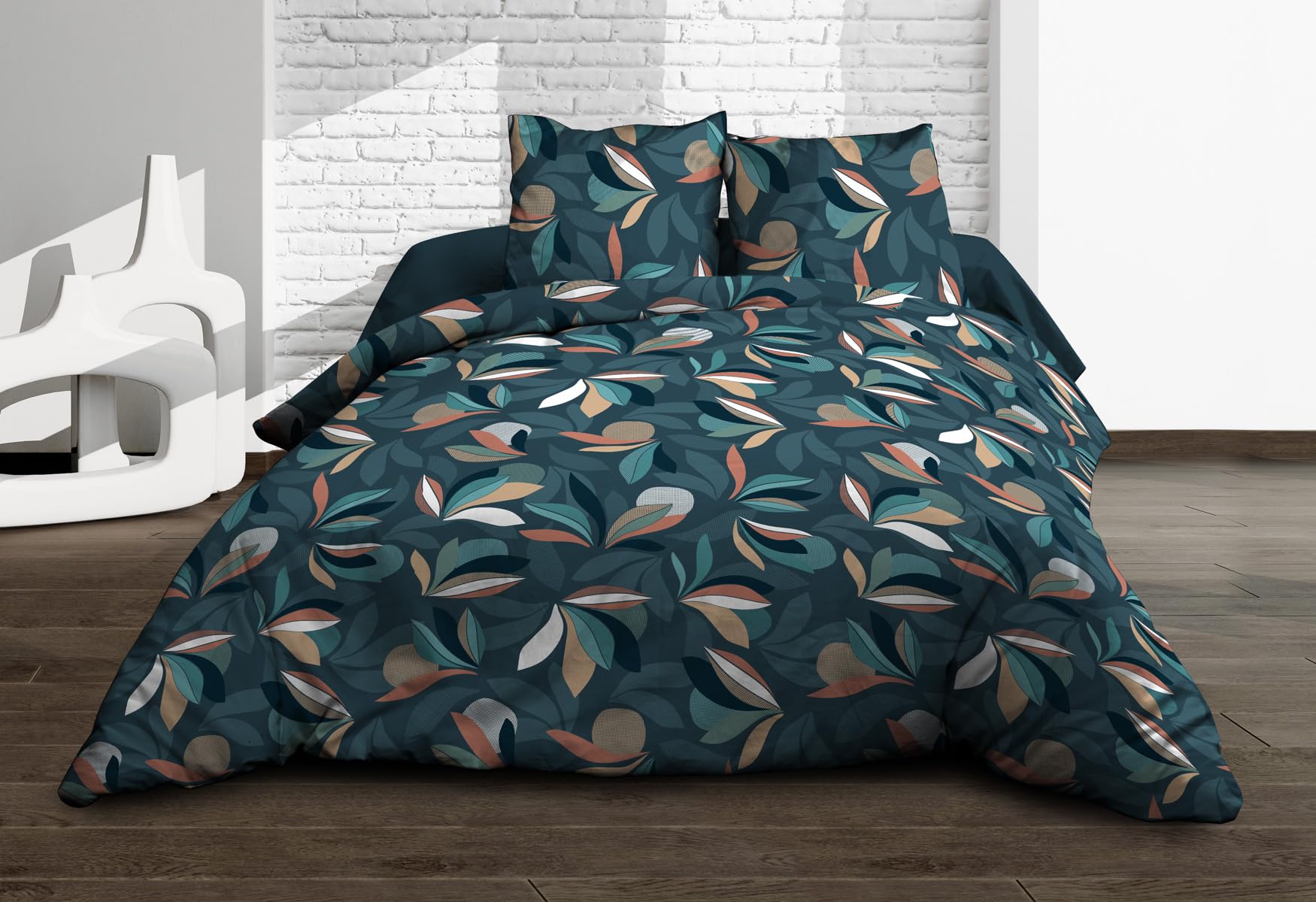 Duvet Cover 220 x 240 cm + 2 Pillowcases – Pure Cotton 57 Thread Count – Lena, Blue