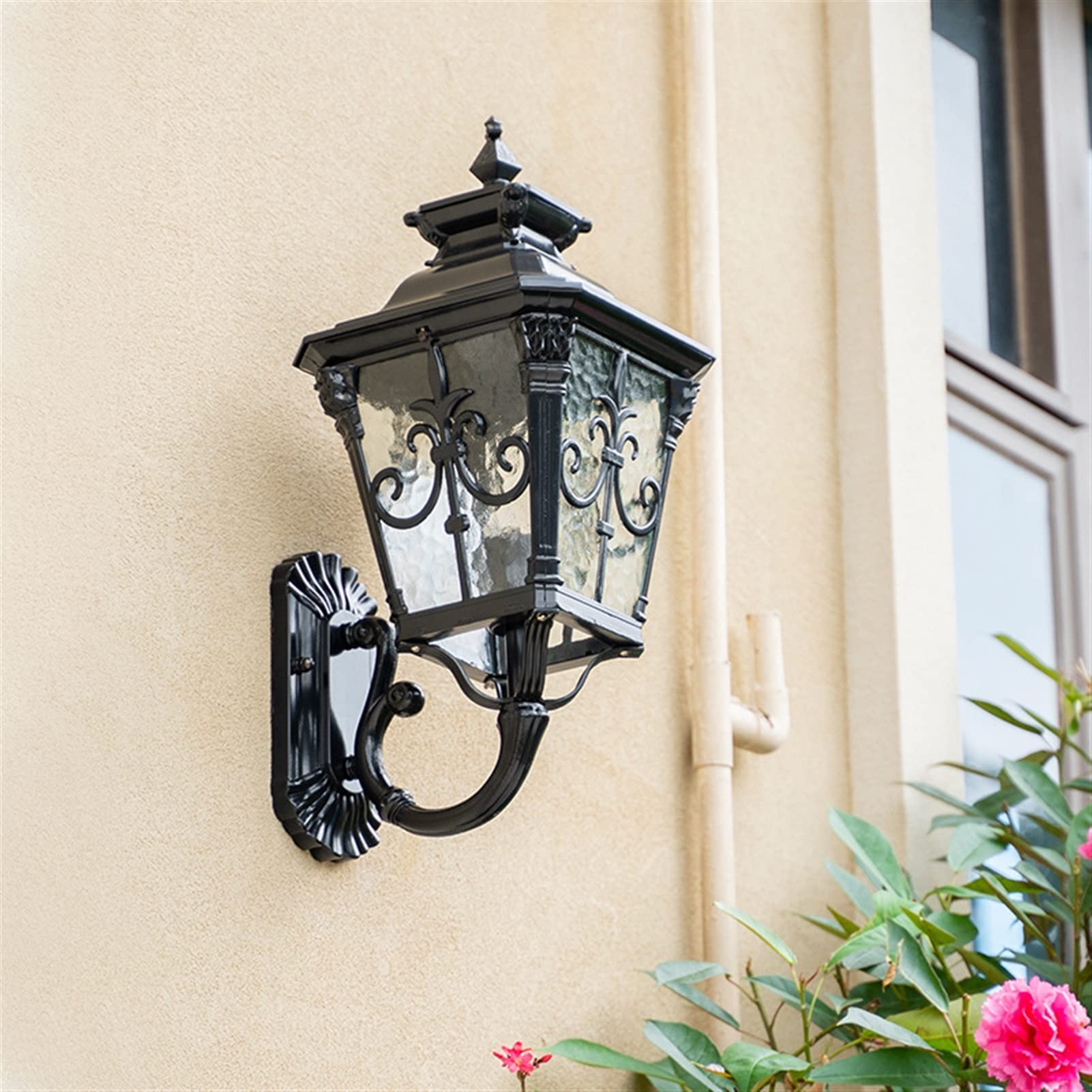 Applique extérieure étanche en finition noir bronze au design vintage villa - 6