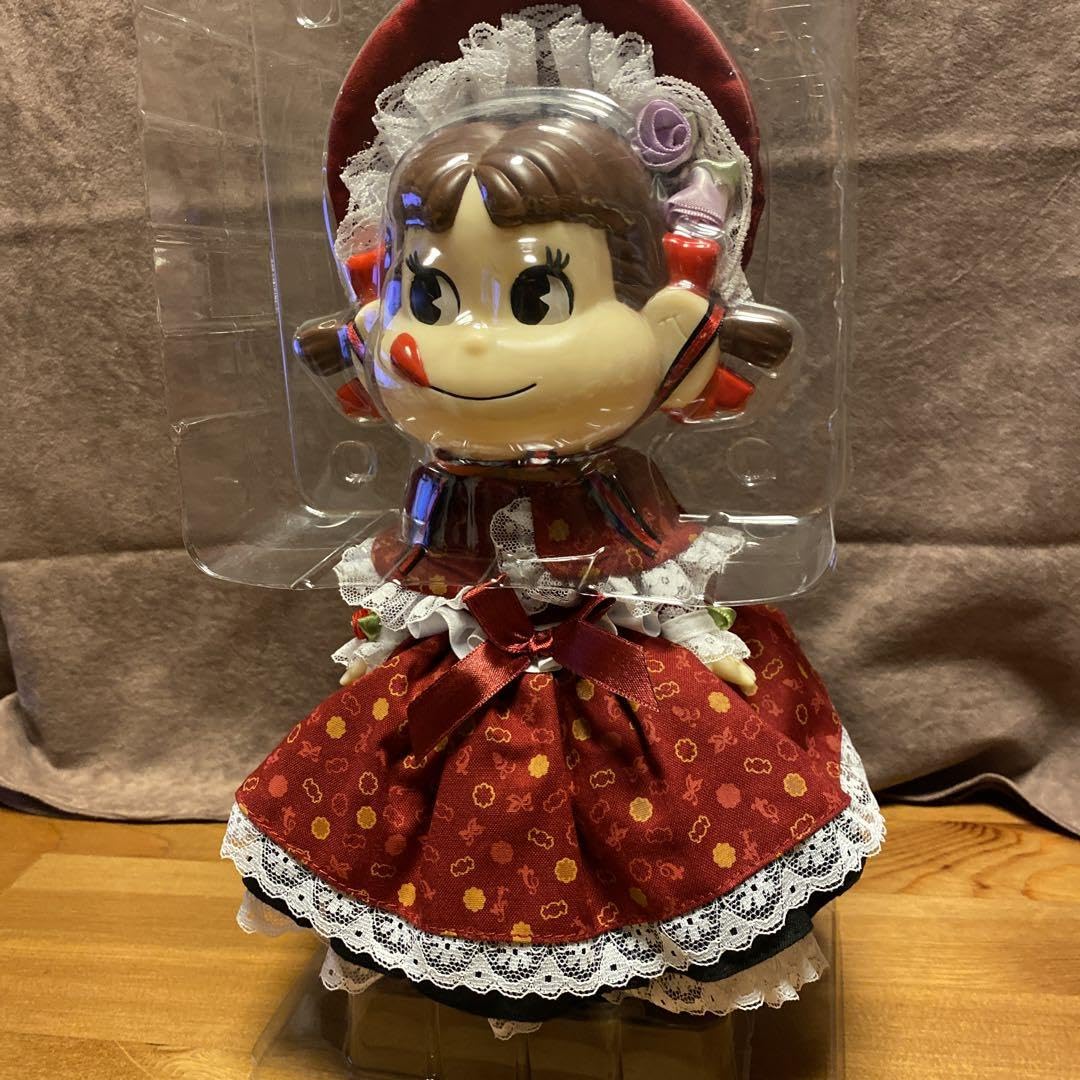 ぱちくりペコちゃん ぱちくりペコちゃん人形 スヤスヤおねんねペコちゃんの通販