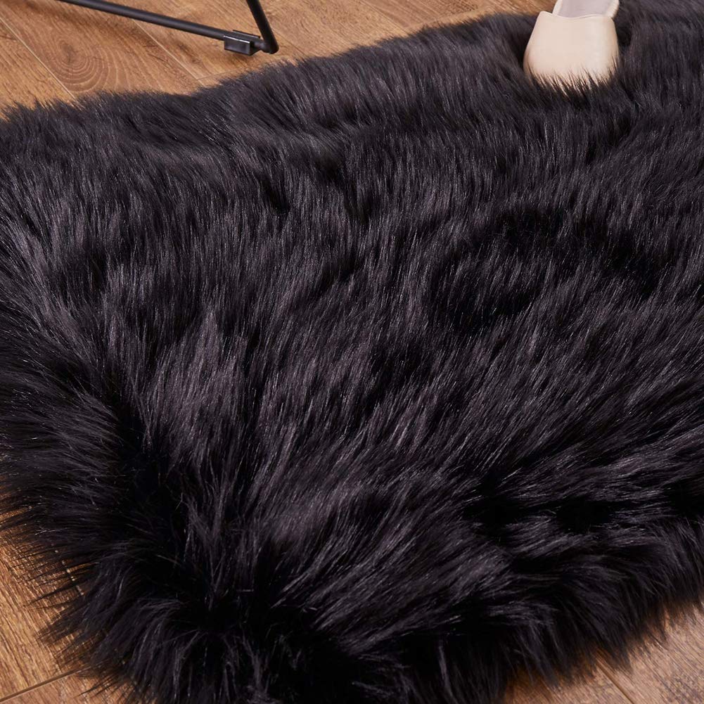Faux Schaffell Wolle Teppich Schwarz 40 x 60 cm dick waschbar maschinenwaschbar Allergie Imitat Toison Moquette