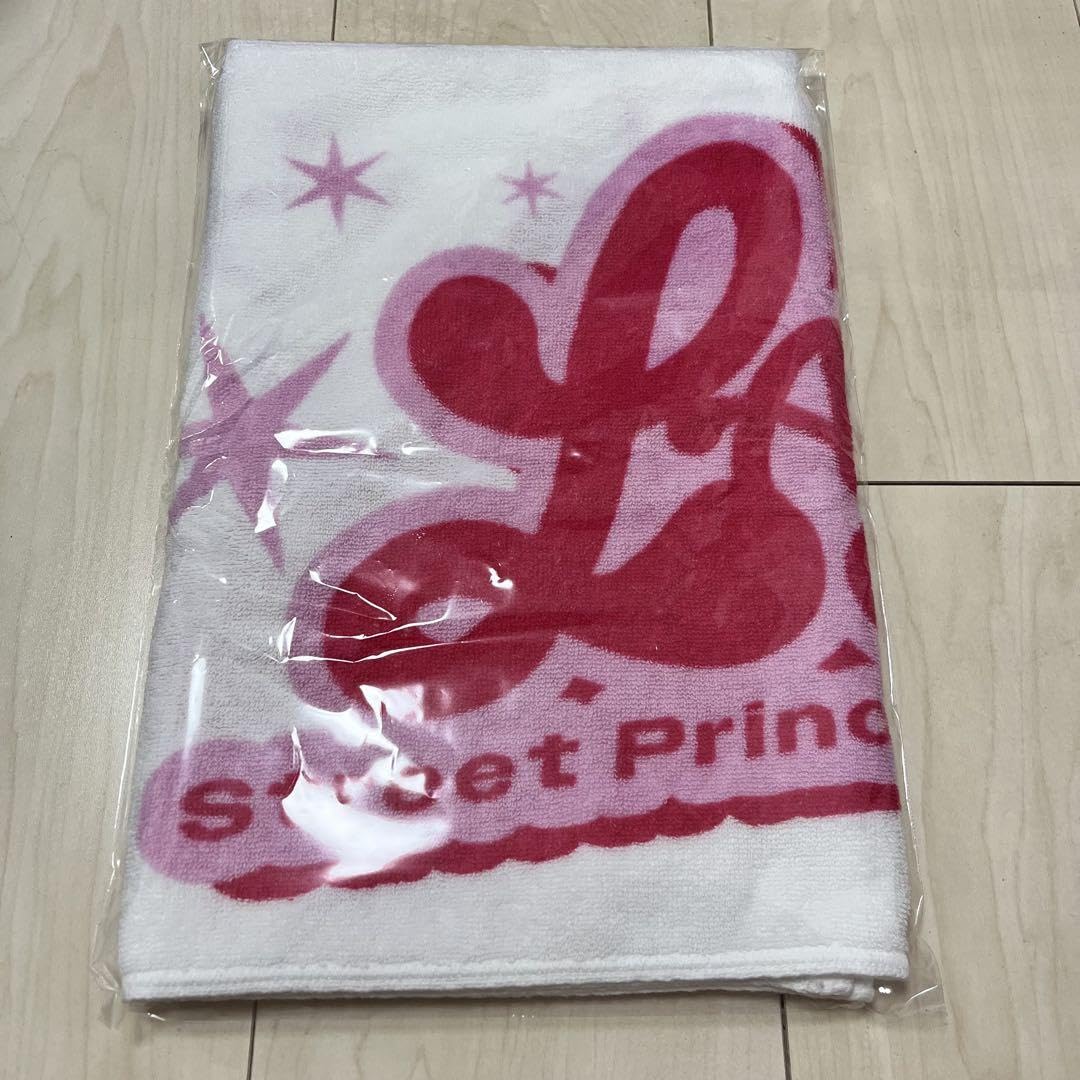 Amazon.co.jp: LANA ラナ ライブ グッズ タオル おまけ : おもちゃ