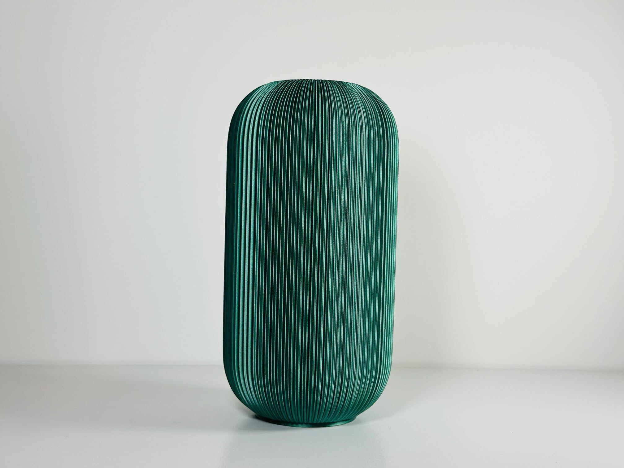 Vase Hadès émeraude fait main 25 cm | Vase mat pour fleurs séchées et décoration moderne maison