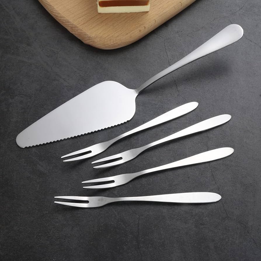 Amazon｜ケーキナイフ ケーキサーバー ステンレス鋼製 ギザギザ