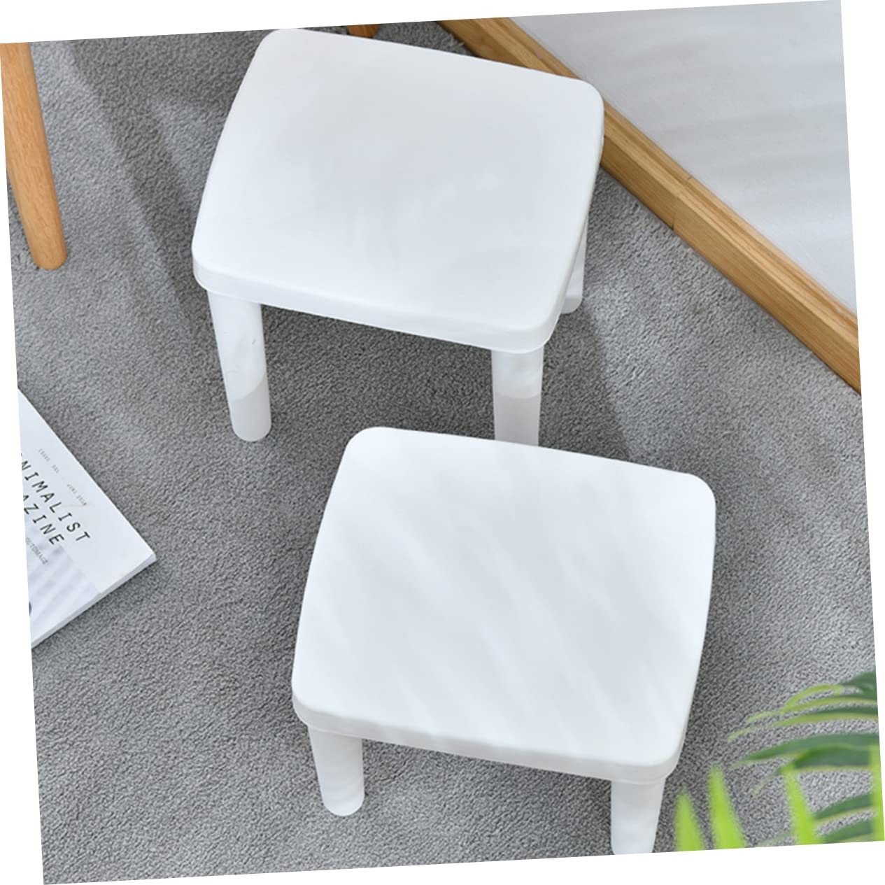 PRETYZOOM 1pc Children's Anti-Slip Stool Non-Slip Footstool Square Low Stool Home Furniture