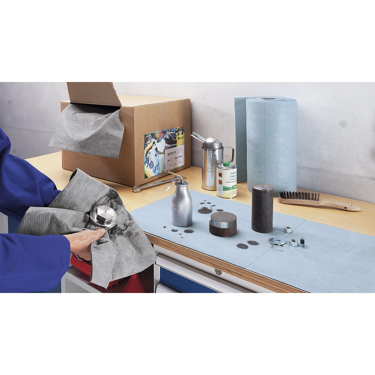 kaiserkraft | BASIC Bindevlies | Tücher mit Warndruck, für Chemikalien, 500 x 400 mm, VE 100 Stk