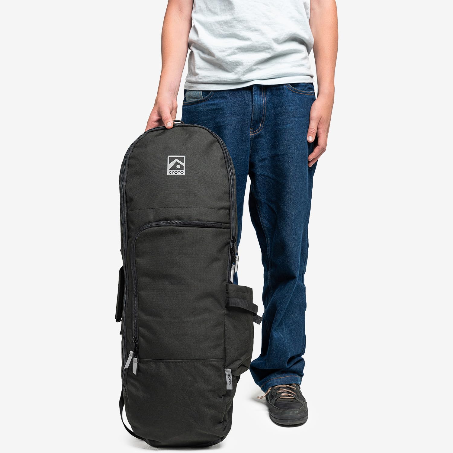 Kyoto Tour Skateboard Bag – Backpack Carry, Bottle Pocket, Padded Protection, Fits Complete Skateboards
