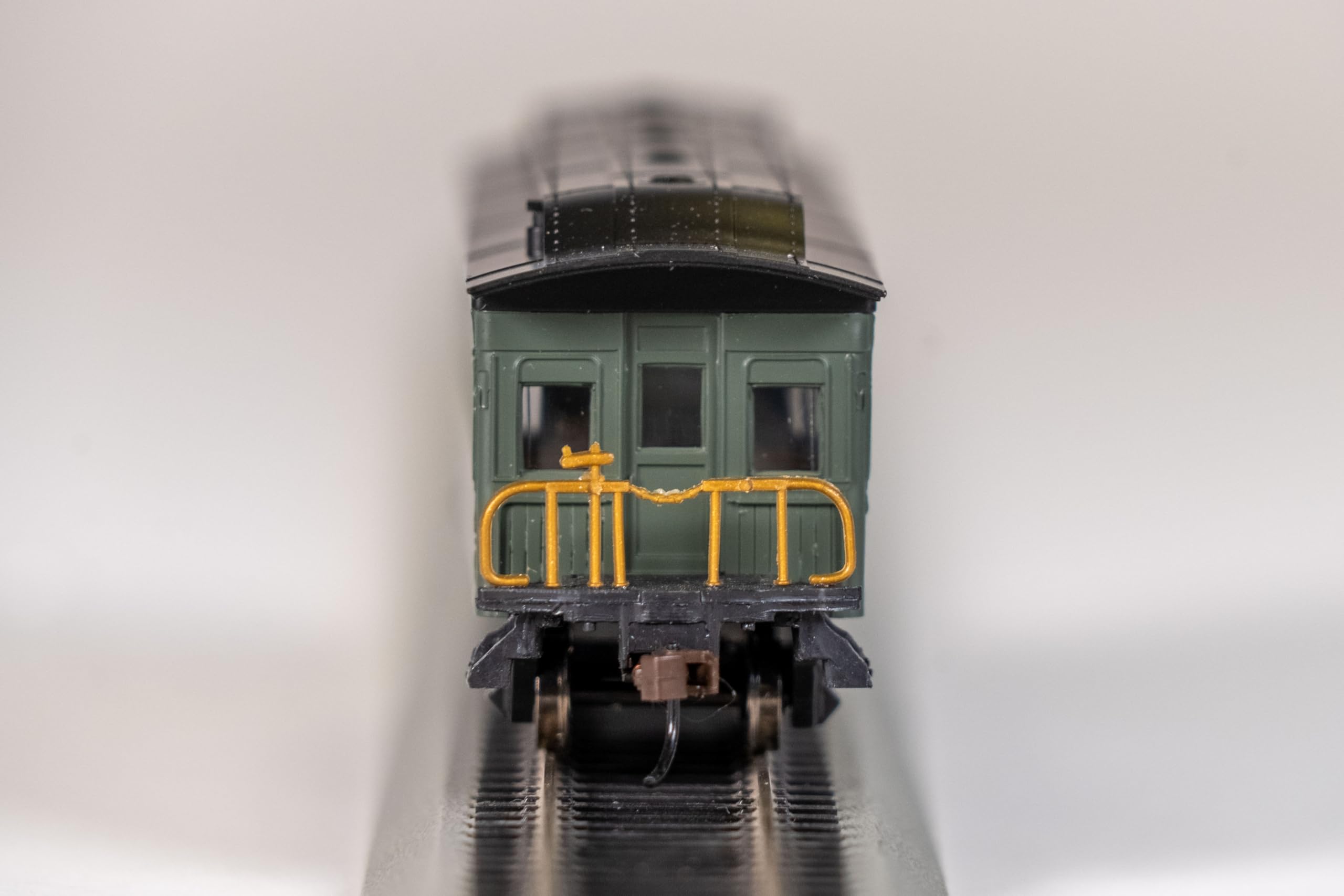 海外切手コレクション　Trains 汽車 Amazon.com: Bachmann Industries C&NW Old-Time Box Car (HO