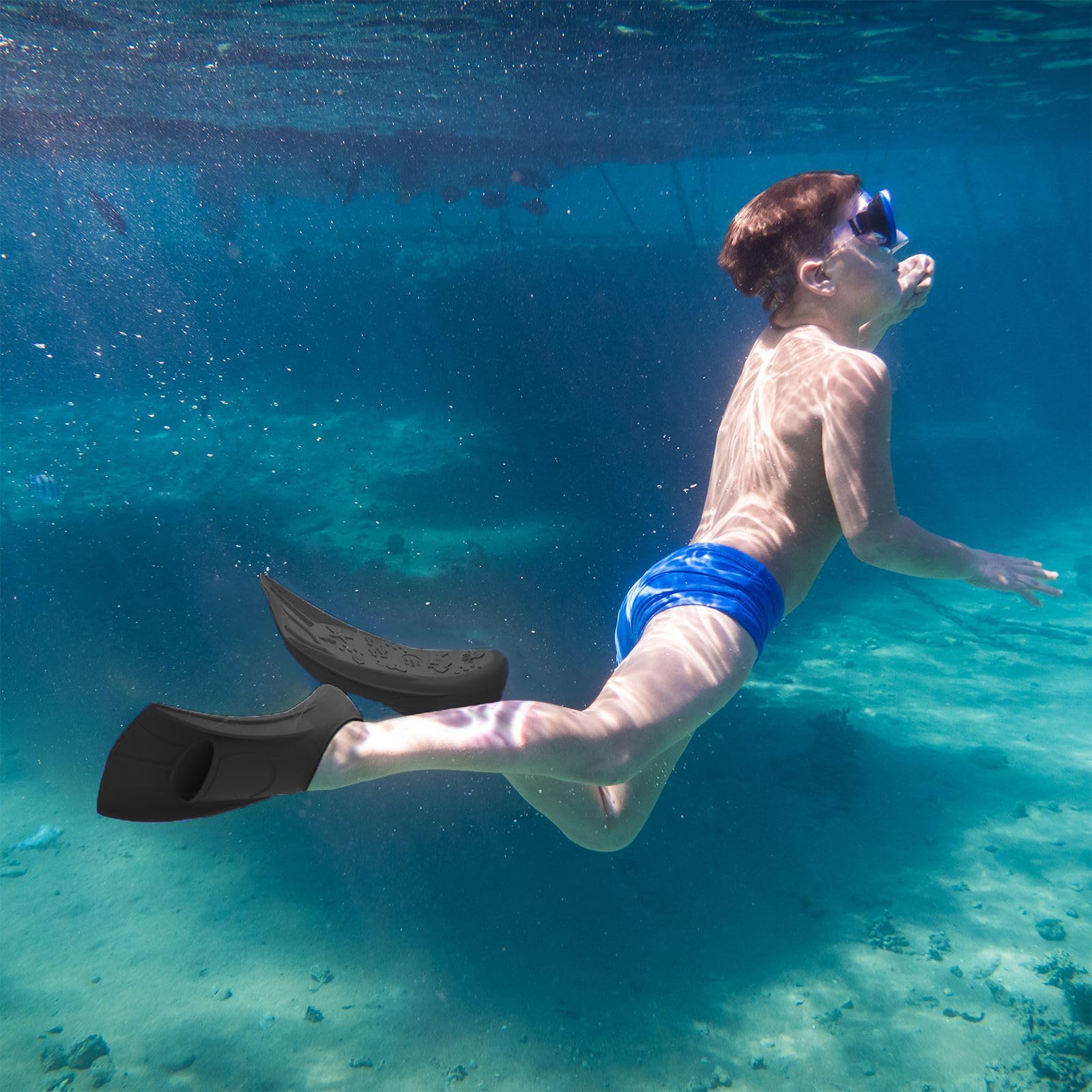 Palmes de Natation en Silicone pour Enfants et Adultes, Courtes et Confortables