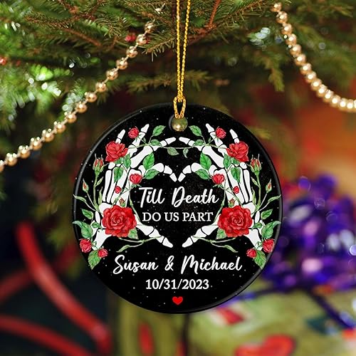 Miniatura 5 de Adorno de cerámica de Navidad para parejas, esposo, esposa, adorno de Navidad Till Death Do Us Part, adorno de Navidad de esqueleto gótico, adorno