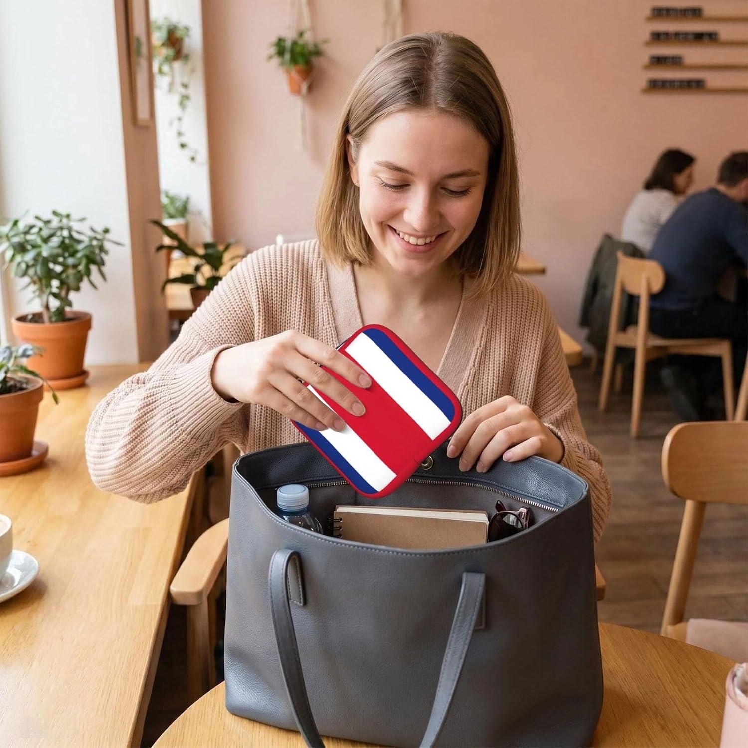 Flag Of Costa Rica Print Women Period Bag Sanitary Pouch Portable Pad Pouch Tampon Holder Small Zipper Pouch Storage Bag