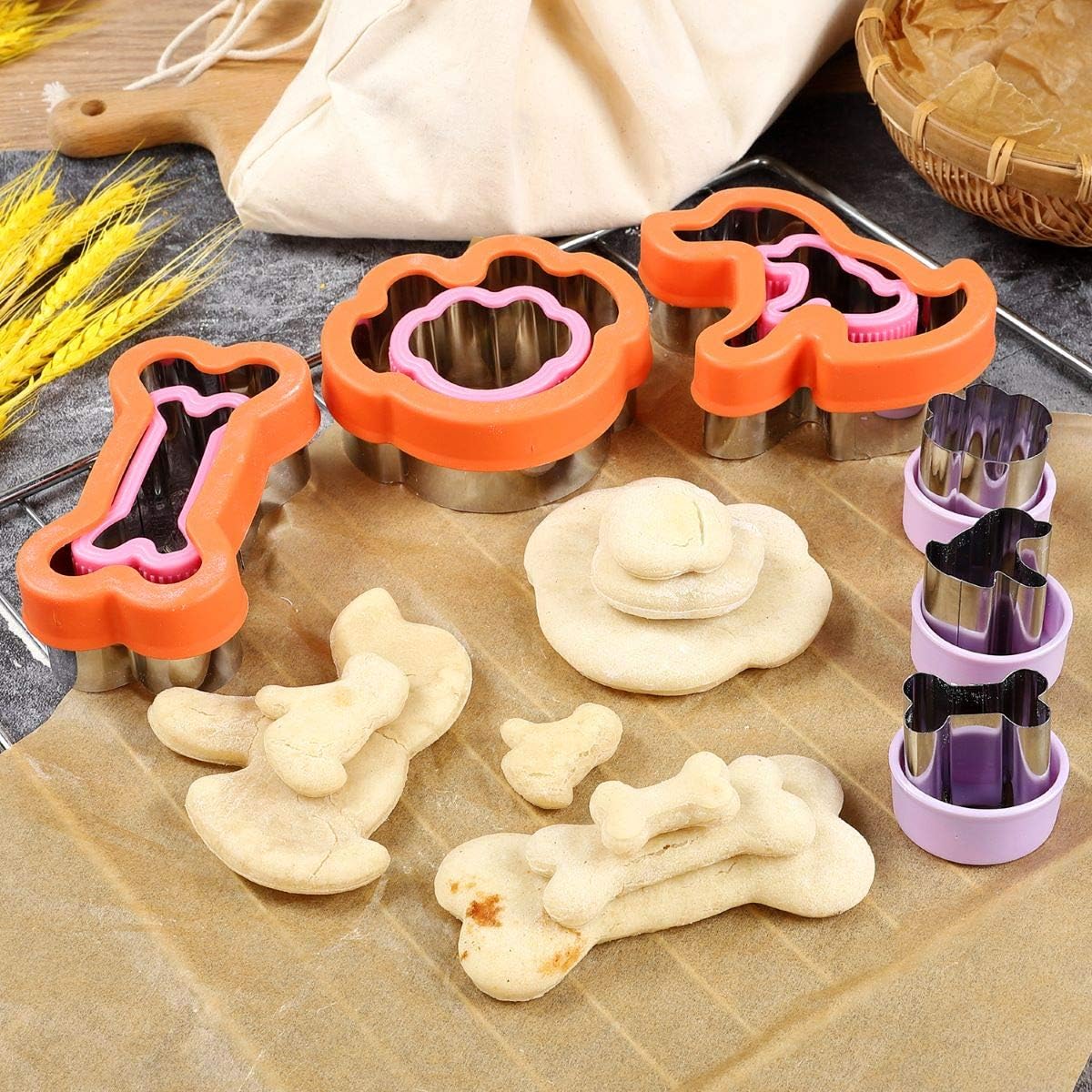 Magigift Dog Cookie Cutter Set - Includes 3 Different Sizes Of Dog, Bone, and Paw Print Cookie Mold for Homemade Treats - Stainless Steel Cookie Cutter molds for Kids Suitable for Cakes and Cookies